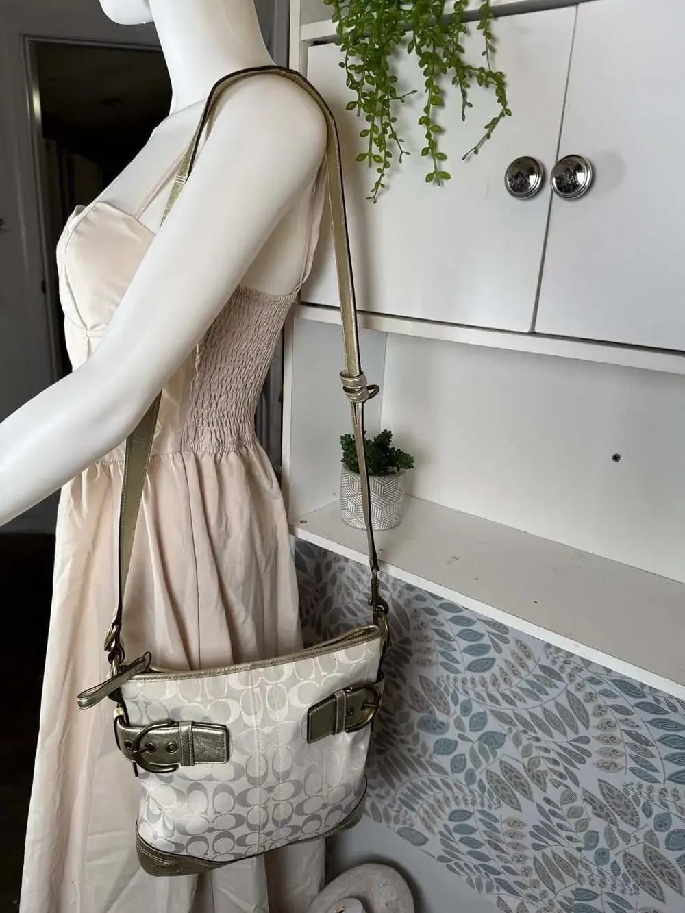 Coach Signature 3574 Hobo Shoulder Bag in Cream Canvas and Metallic Gold Leather
